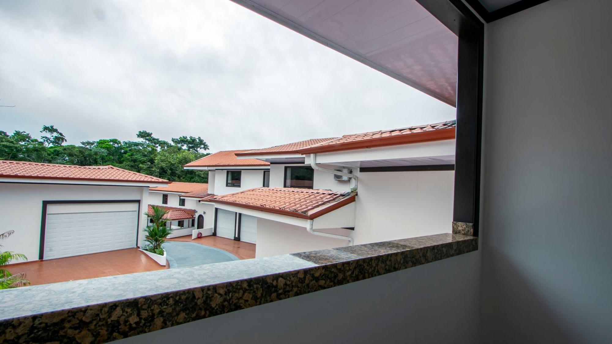 Serenity Rainforest Condos La Fortuna ภายนอก รูปภาพ